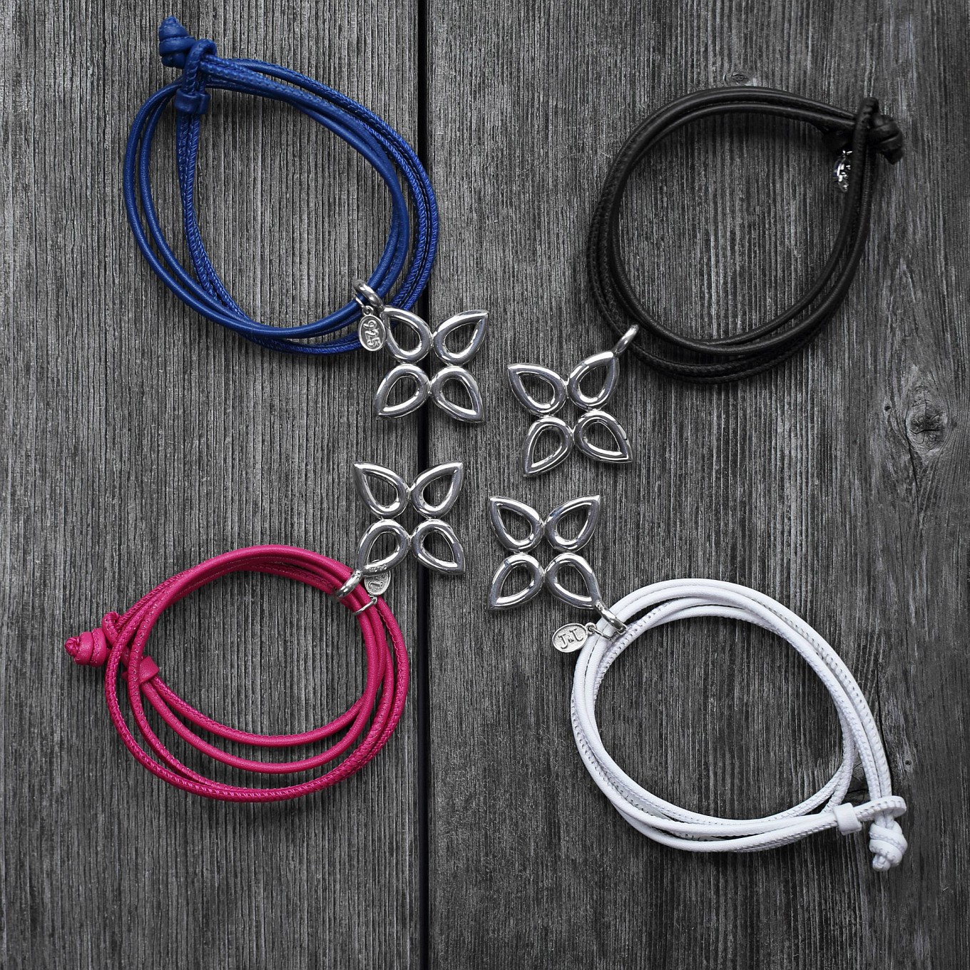 Leather chord Sevilla Bracelets / Necklaces
